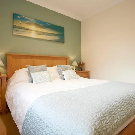 Heart Of The Flat With Free Parking *