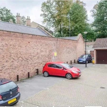 Apartamento Heart Of The Flat With Free Parking York